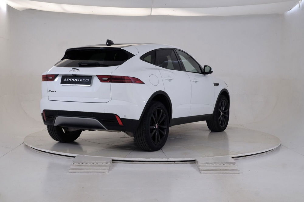 Jaguar E-Pace usata a Torino (2)