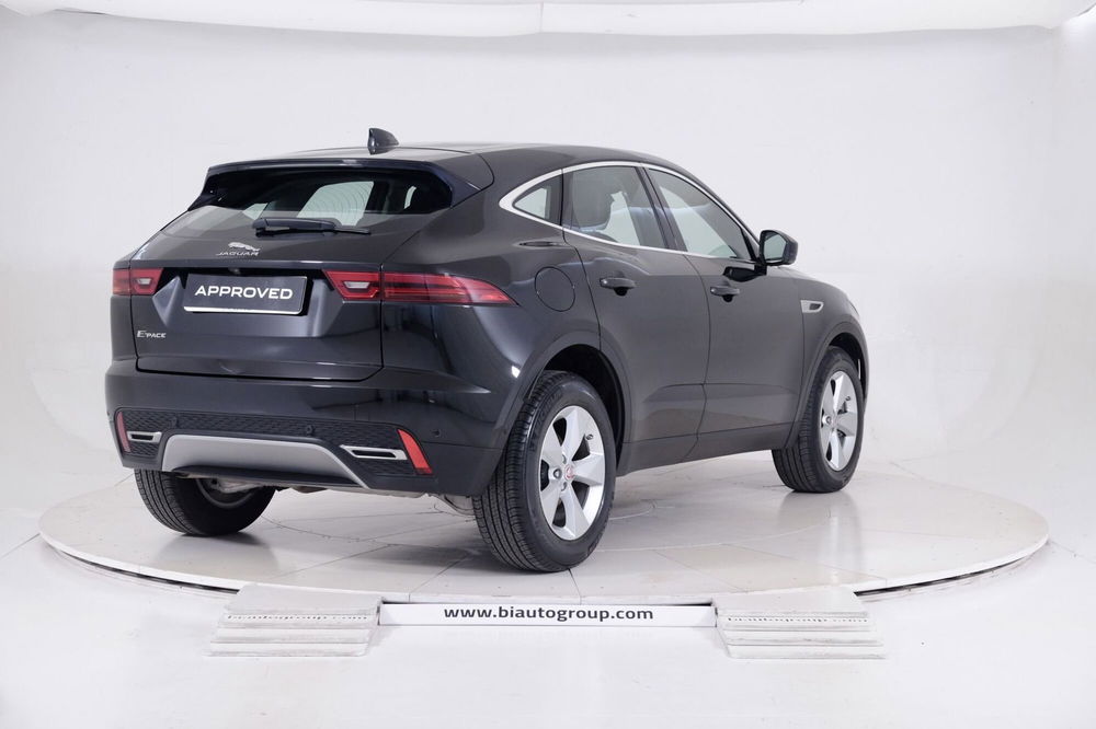 Jaguar E-Pace usata a Torino (2)