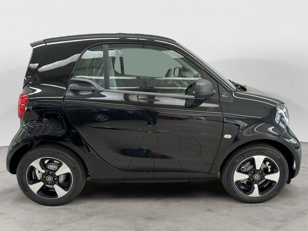 smart Fortwo nuova a Milano (8)