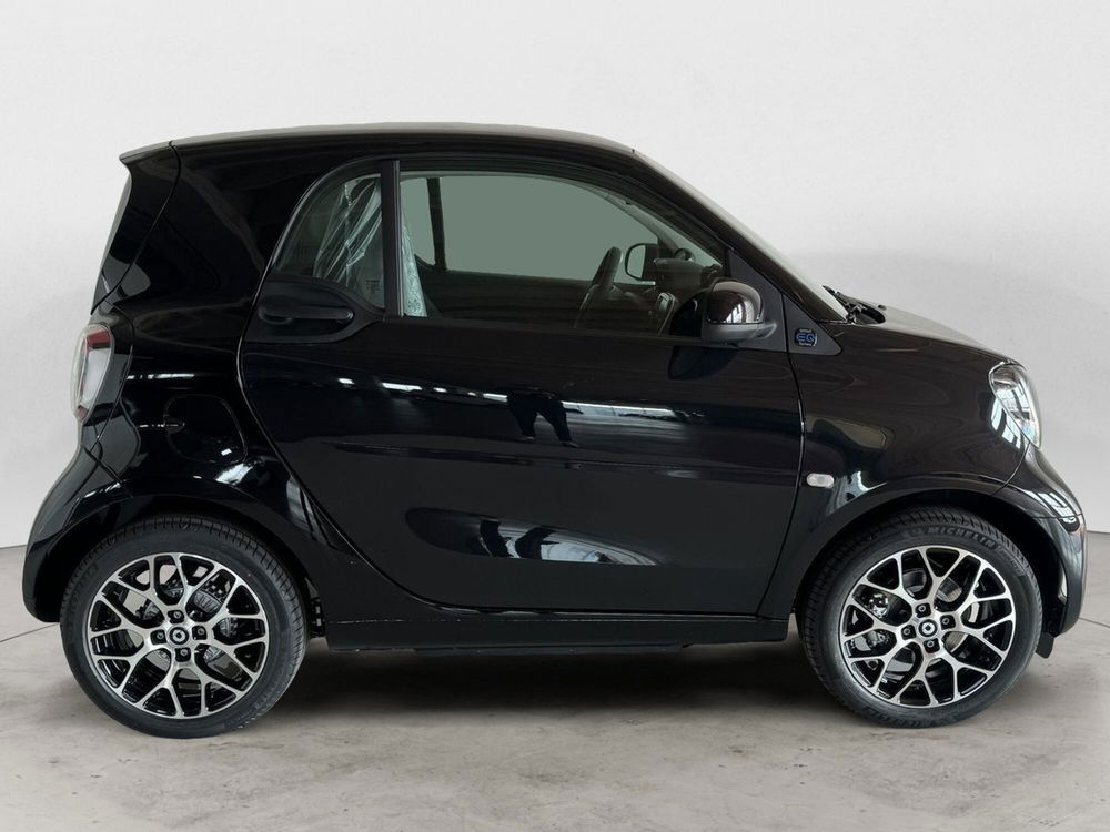 smart Fortwo nuova a Milano (8)