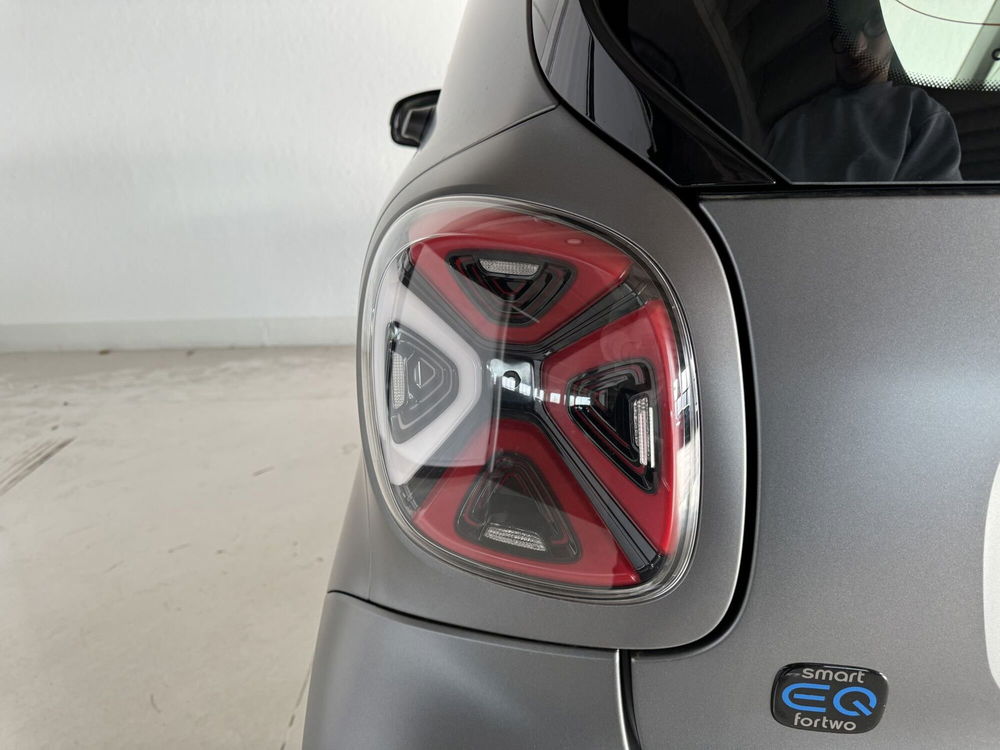 smart Fortwo nuova a Milano (18)