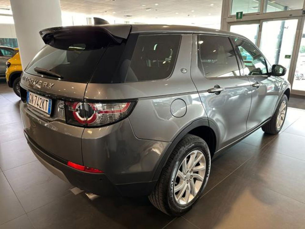 Land Rover Discovery Sport usata a Modena (3)