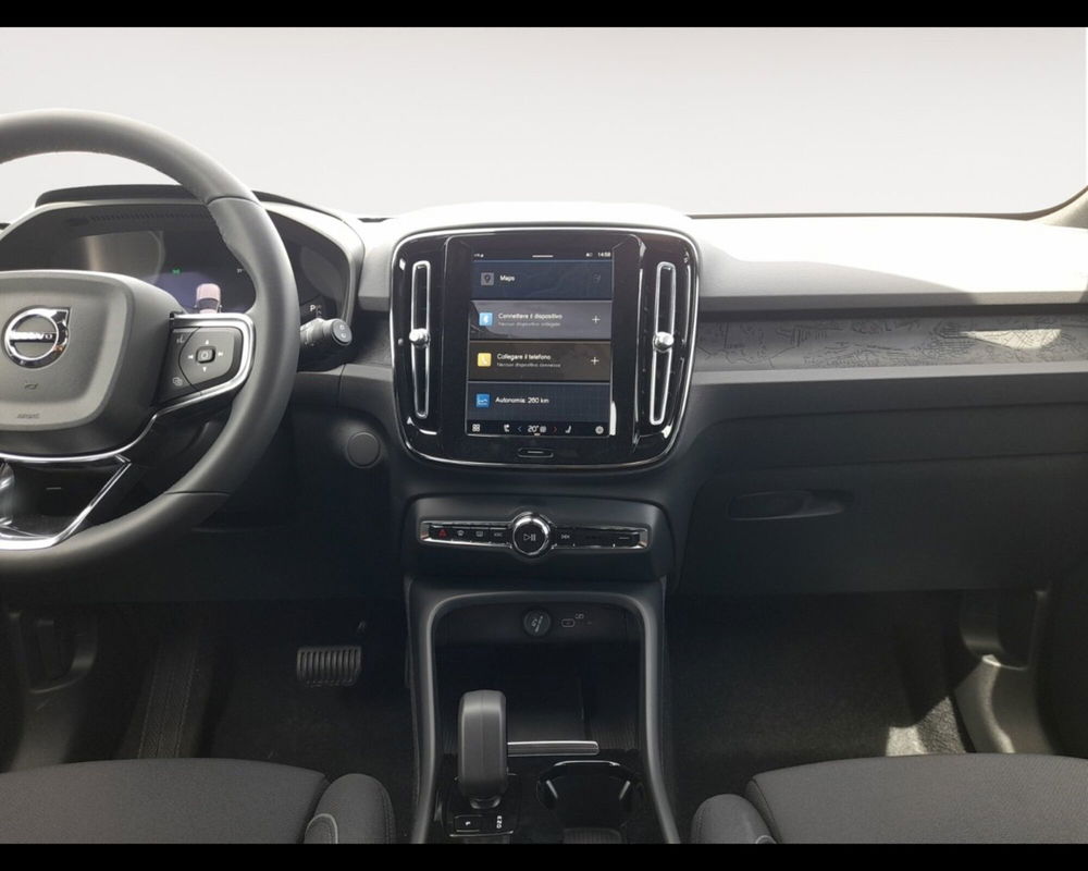 Volvo XC40 nuova a Ravenna (11)