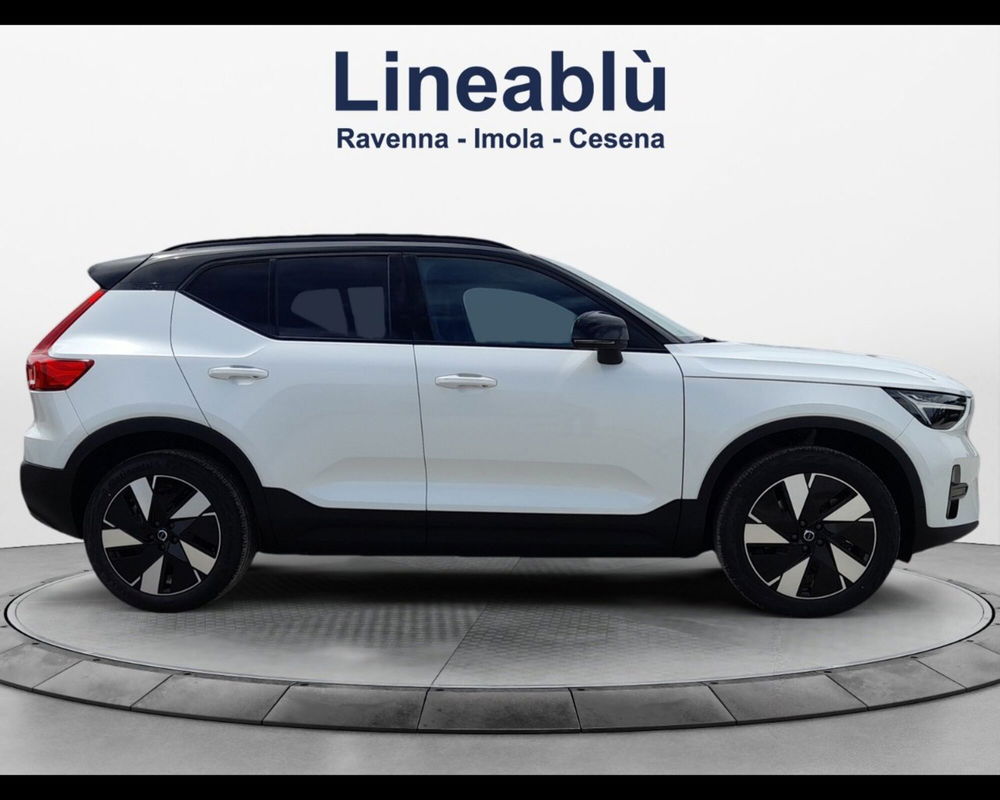 Volvo XC40 nuova a Ravenna (6)