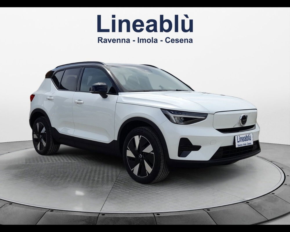 Volvo XC40 nuova a Ravenna (7)