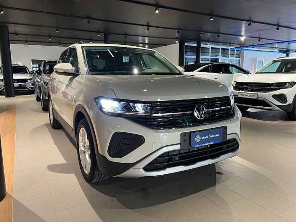 Volkswagen T-Cross nuova a Siena (6)