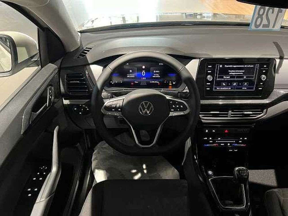 Volkswagen T-Cross nuova a Siena (9)