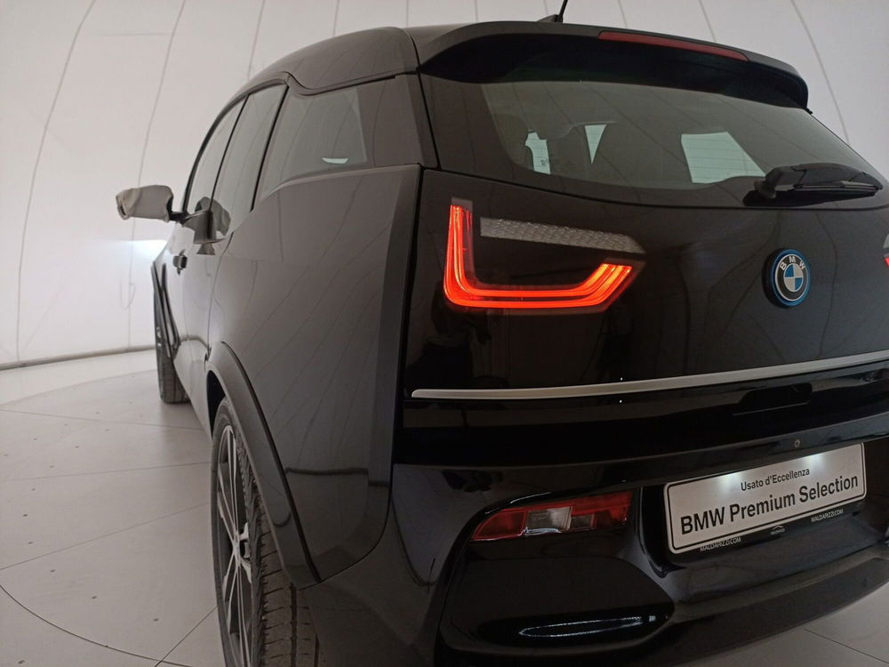 BMW i3 usata a Bari (12)