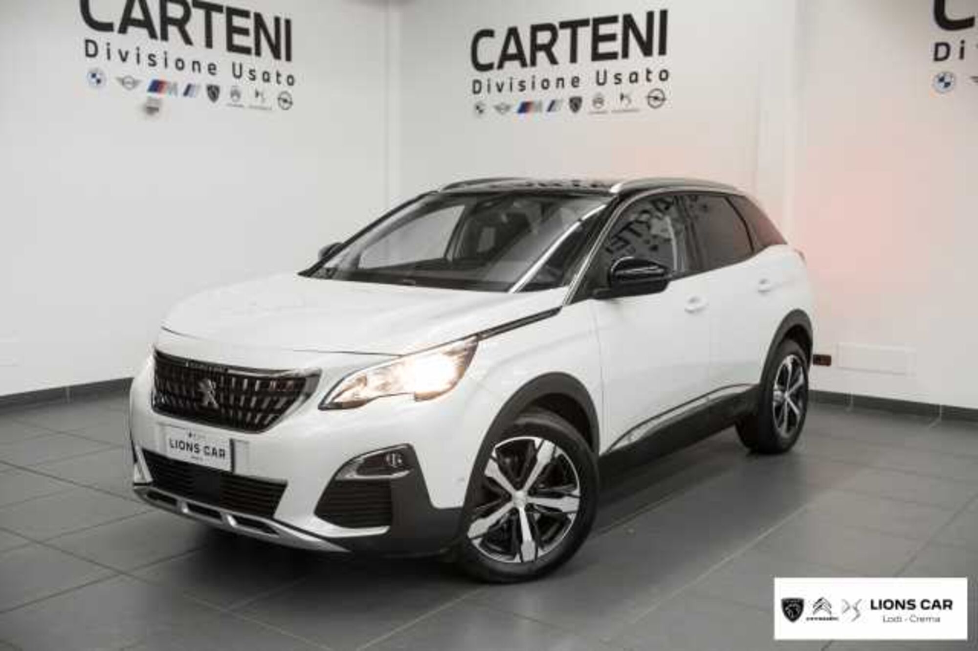 Peugeot 3008 BlueHDi 130 S&amp;S EAT8 Allure Pack  del 2018 usata a Lodi