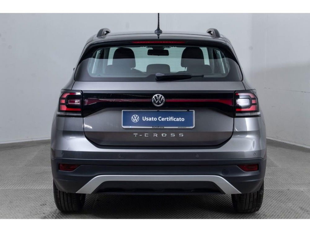 Volkswagen T-Cross usata a Novara (5)