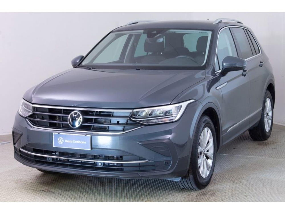 Volkswagen Tiguan usata a Novara