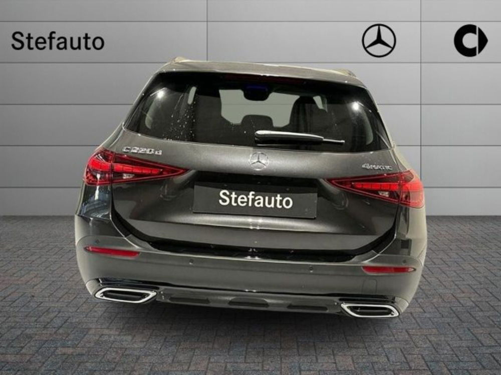 Mercedes-Benz Classe C Station Wagon nuova a Bologna (6)