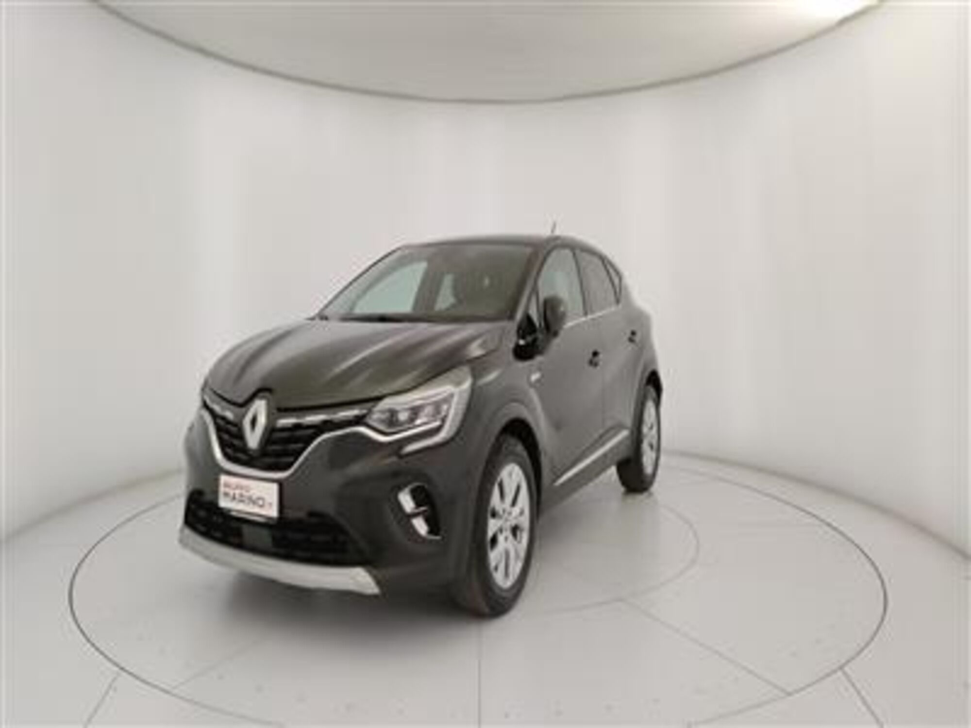 Renault Captur TCe 90 CV Intens  del 2021 usata a Bari