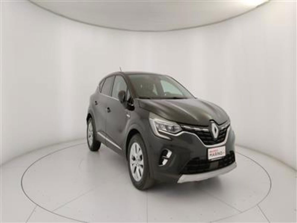 Renault Captur usata a Bari (11)