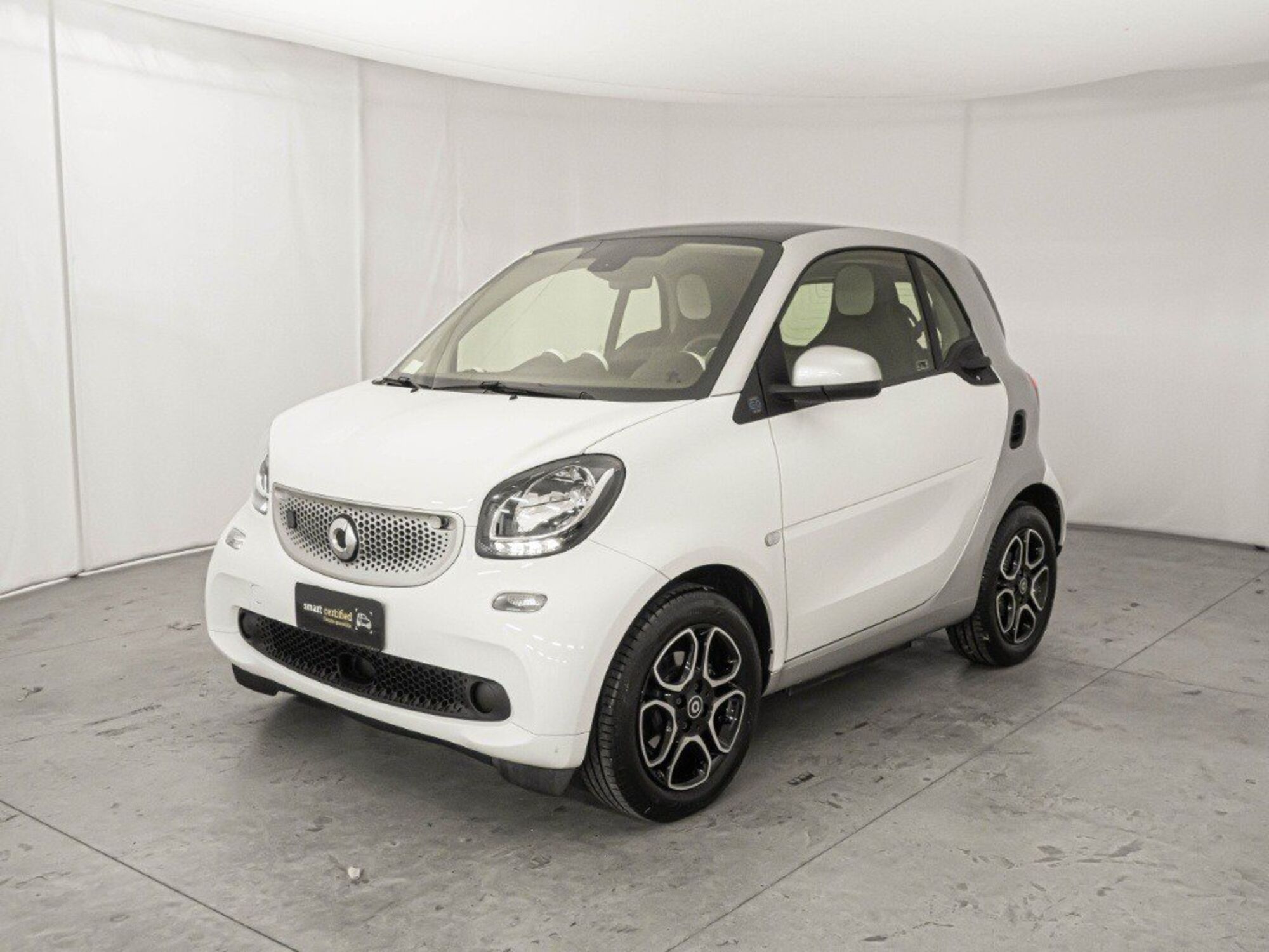 smart Fortwo Fortwo eq Passion 4,6kW del 2019 usata a Montecosaro