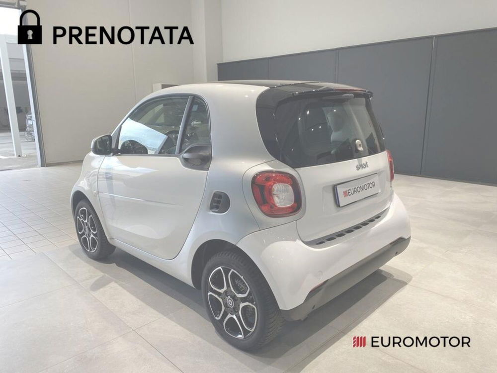 smart Fortwo usata a Bari (8)