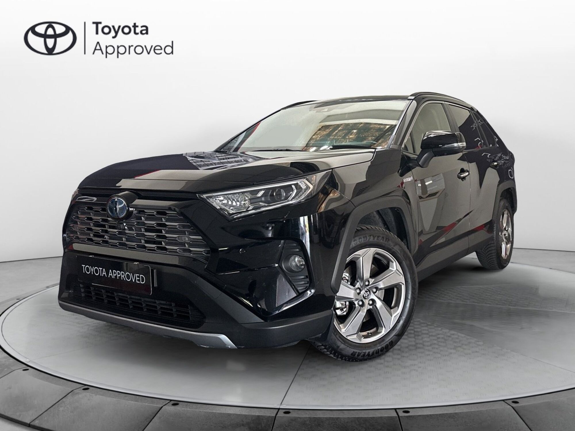 Toyota Rav4 vvt-ie h Lounge awd-i 222cv e-cvt del 2020 usata a Viterbo