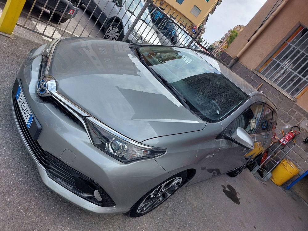 Toyota Auris Station Wagon usata a Imperia