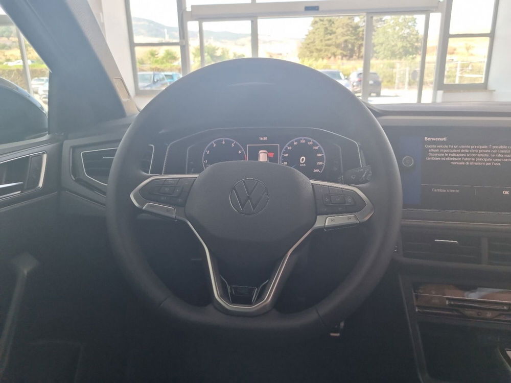 Volkswagen Taigo nuova a Potenza (14)