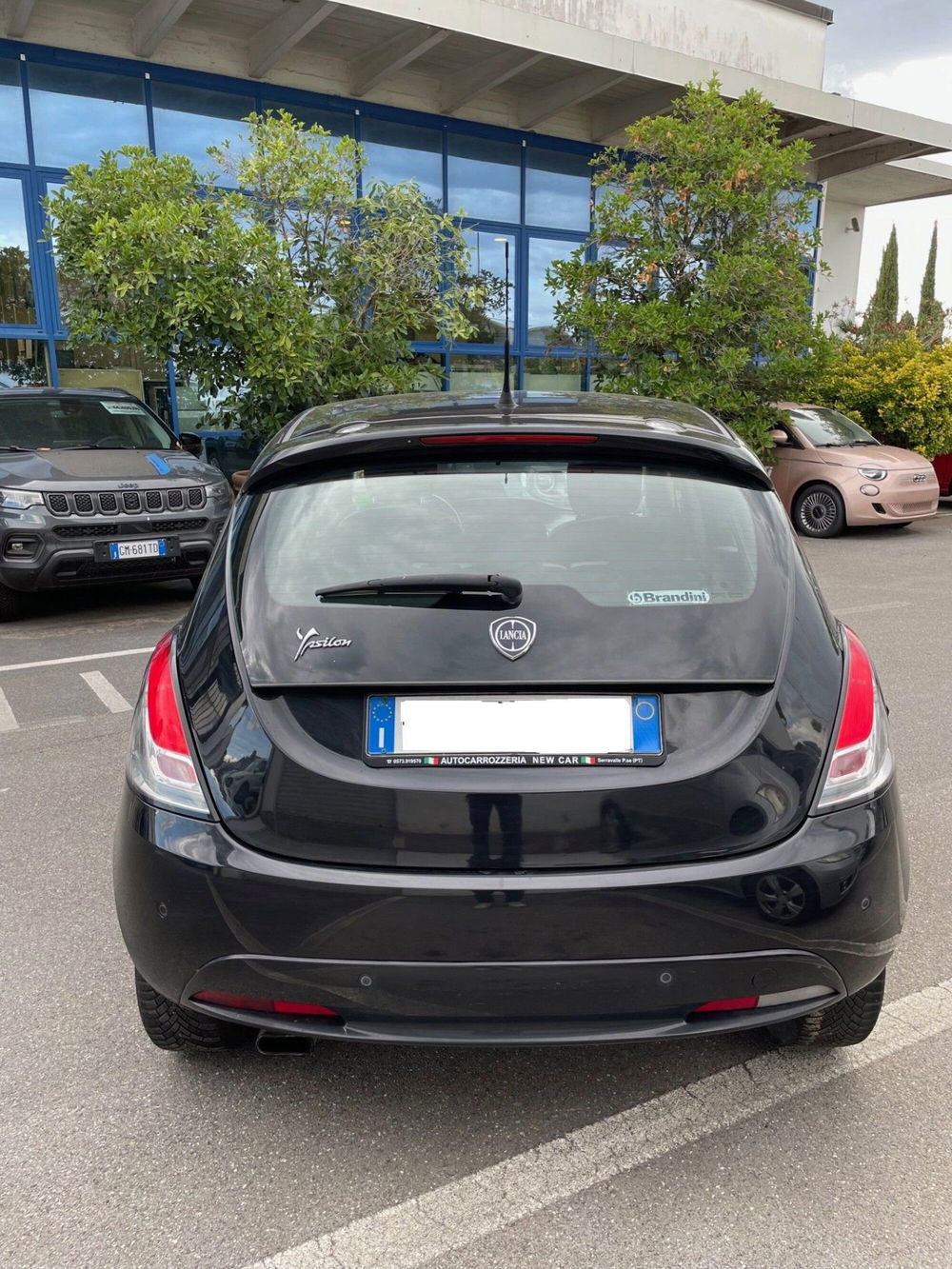 Lancia Ypsilon usata a Lucca (6)