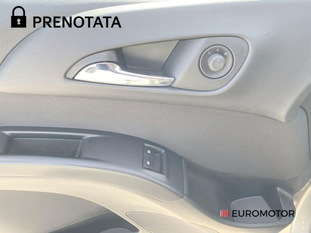 Opel Meriva usata a Bari (10)