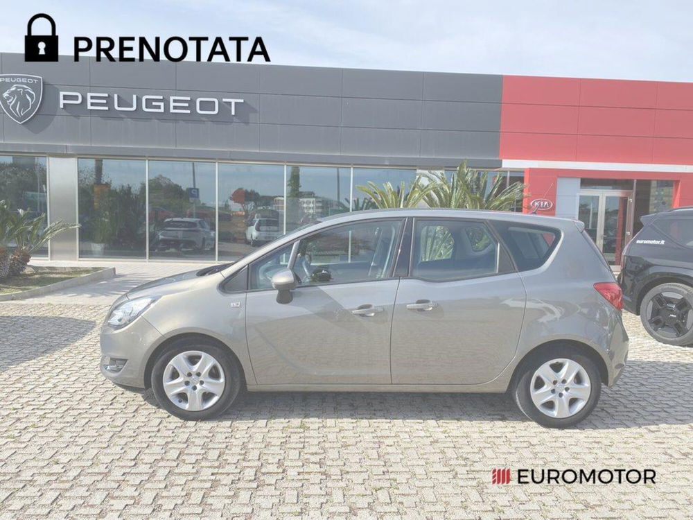 Opel Meriva usata a Bari (9)