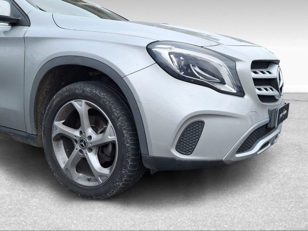 Mercedes-Benz GLA SUV usata a Firenze (13)