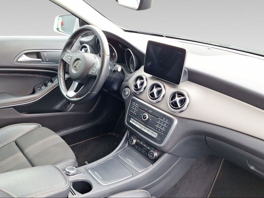 Mercedes-Benz GLA SUV usata a Firenze (7)