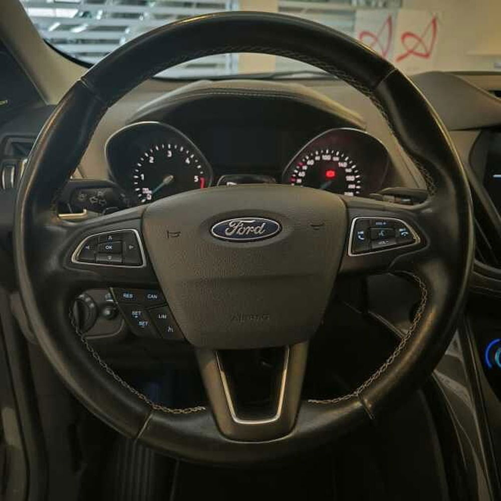 Ford Kuga usata a Pescara (7)