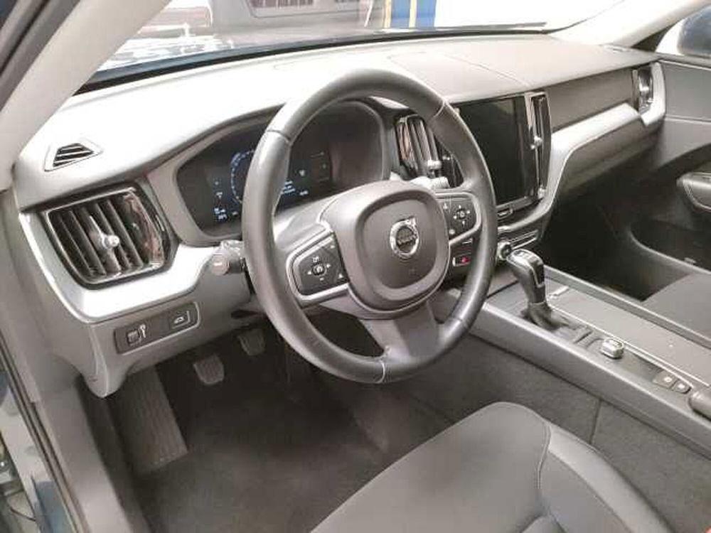 Volvo XC60 usata a Teramo (11)