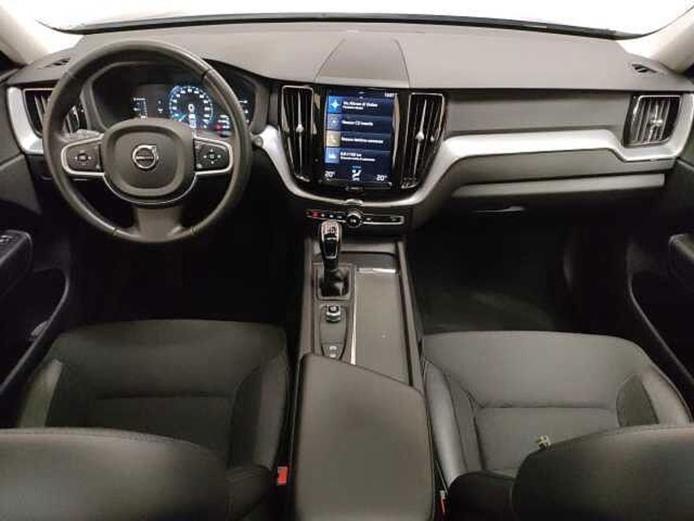 Volvo XC60 usata a Teramo (16)