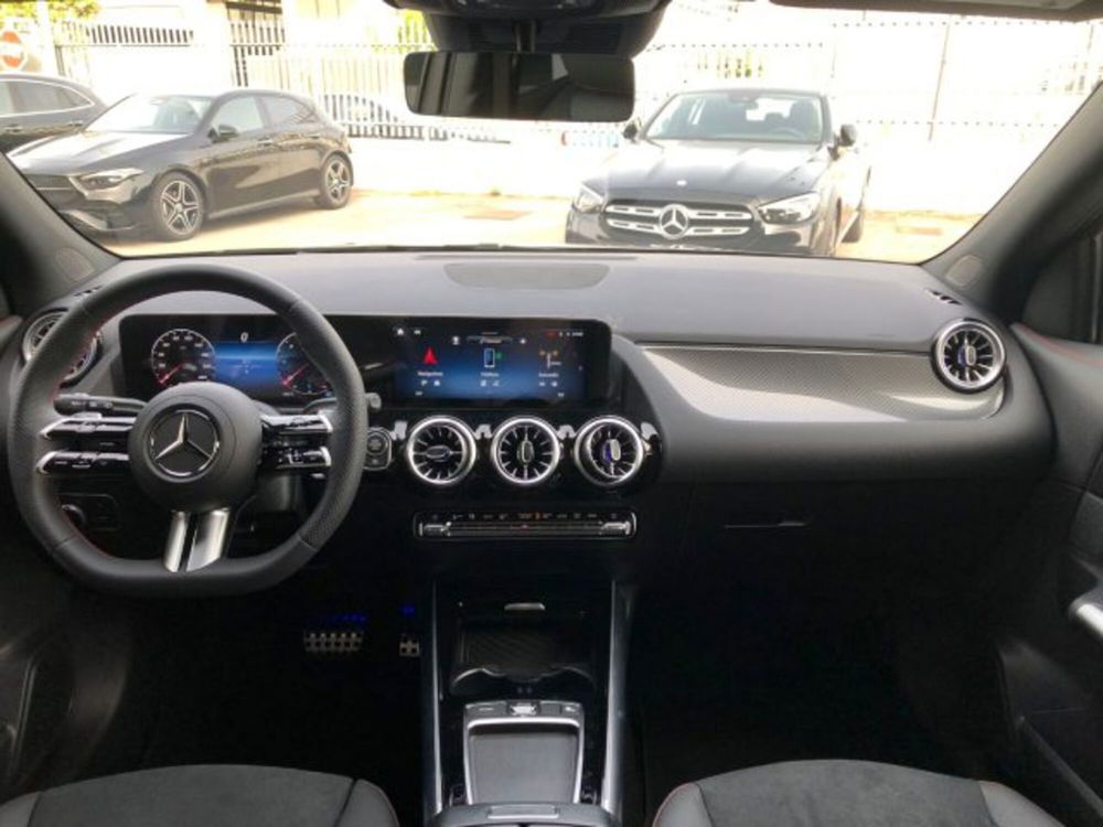 Mercedes-Benz GLA SUV nuova a Potenza (10)