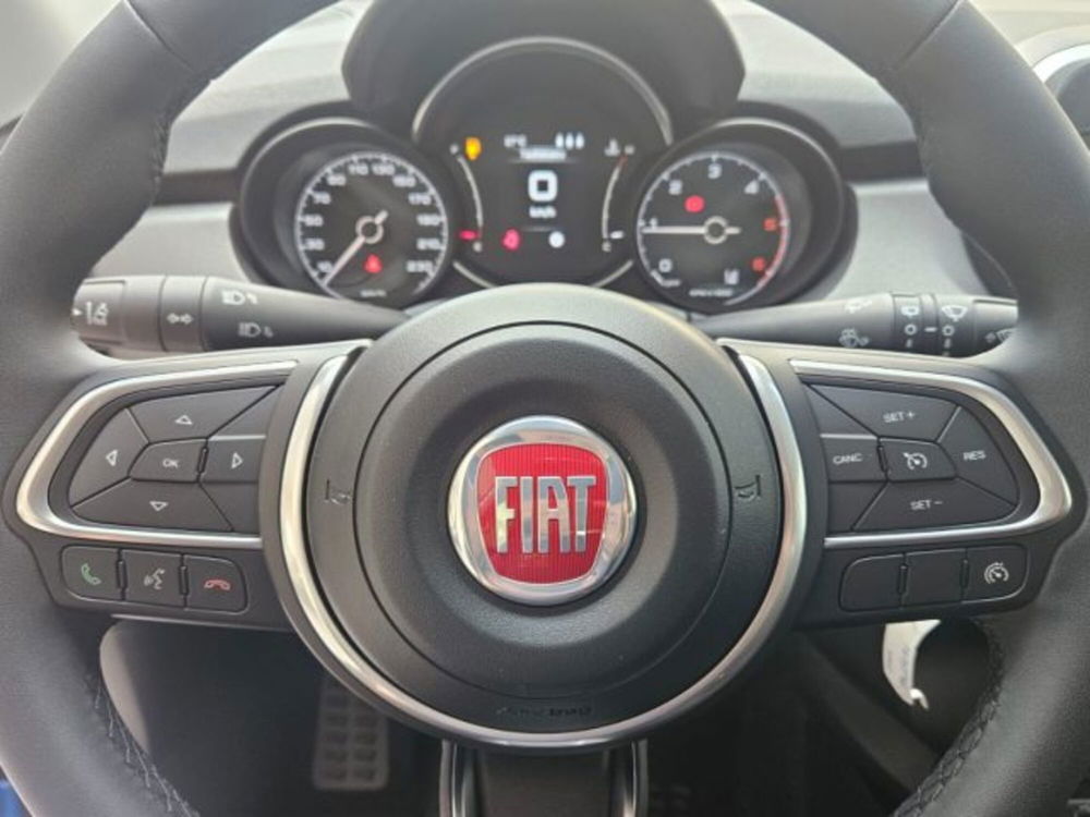 Fiat 500X nuova a Napoli (17)