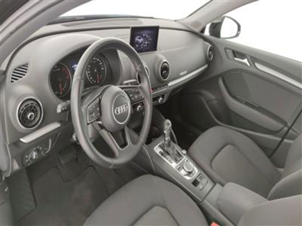 Audi A3 Sportback usata a Bari (13)