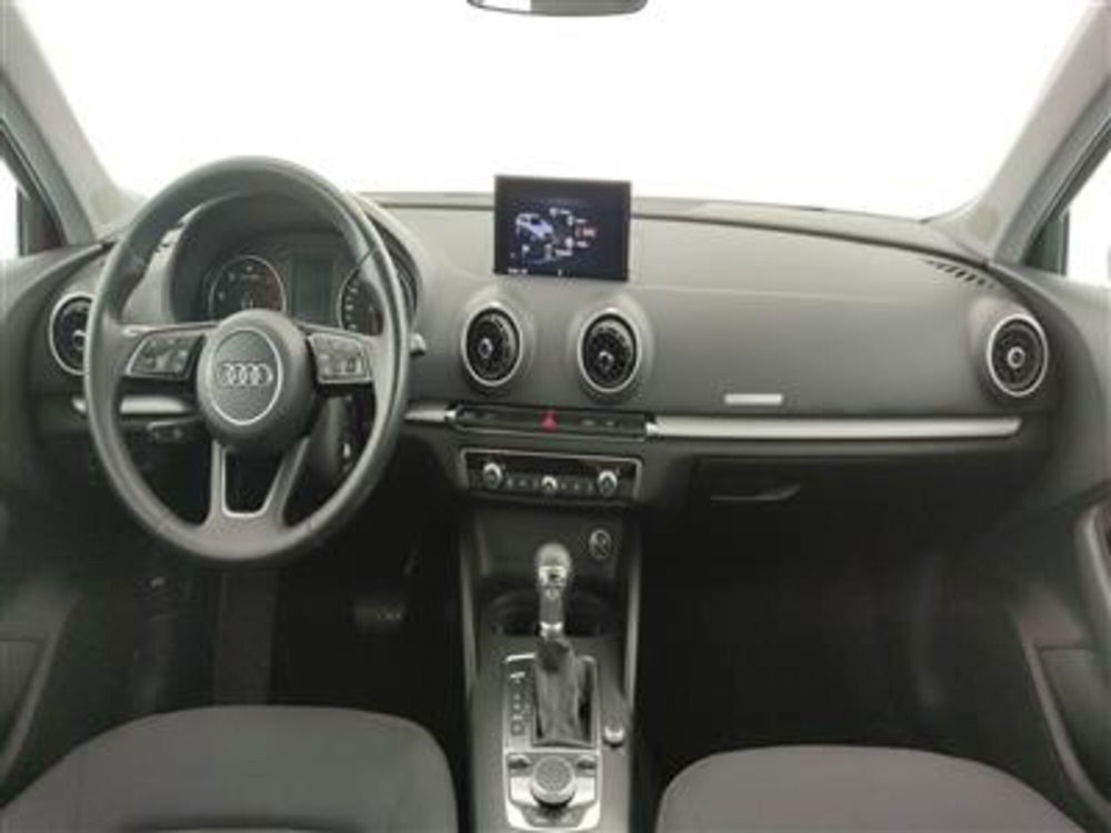 Audi A3 Sportback usata a Bari (14)