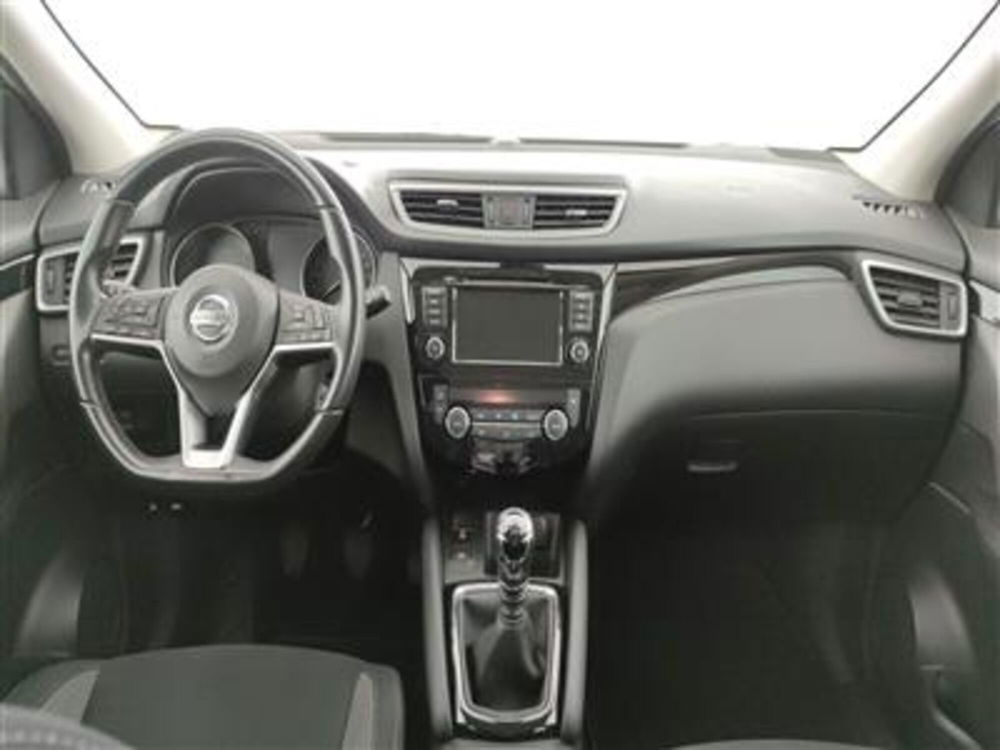 Nissan Qashqai usata a Bari (14)