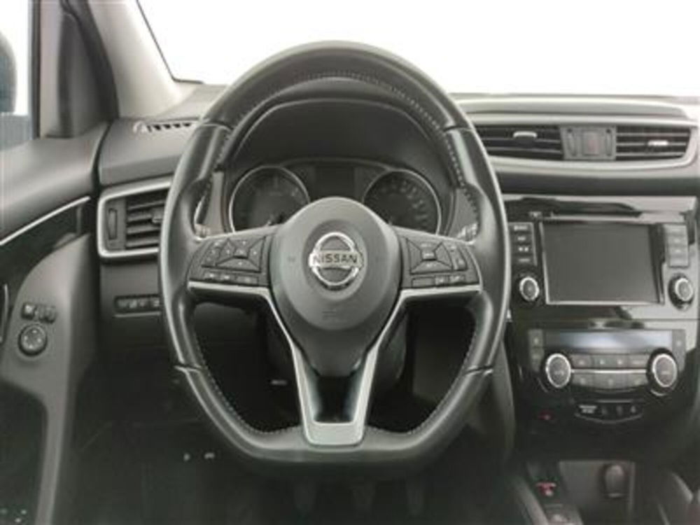 Nissan Qashqai usata a Bari (15)