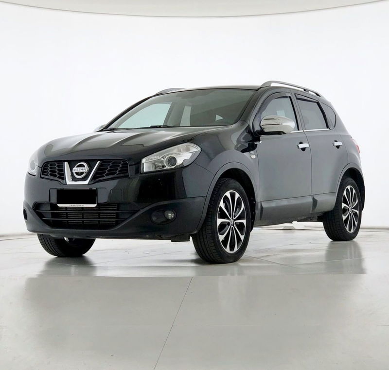 Nissan Qashqai 1.5 dCi DPF Tekna  del 2013 usata a Bastia Umbra