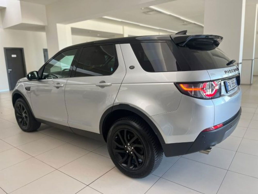 Land Rover Discovery Sport usata a Modena (3)