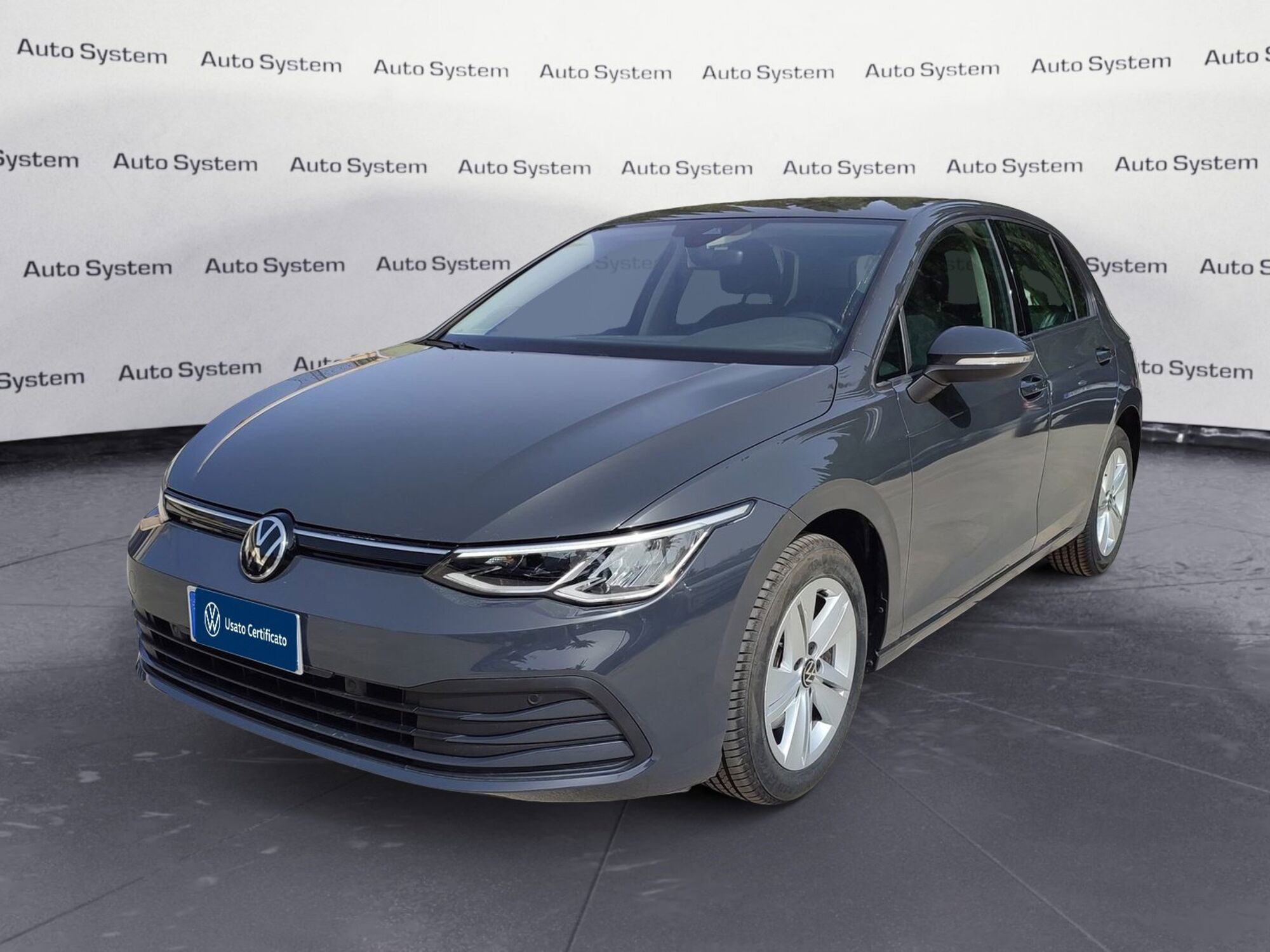 Volkswagen Golf 1.0 eTSI EVO DSG Life del 2020 usata a Palermo