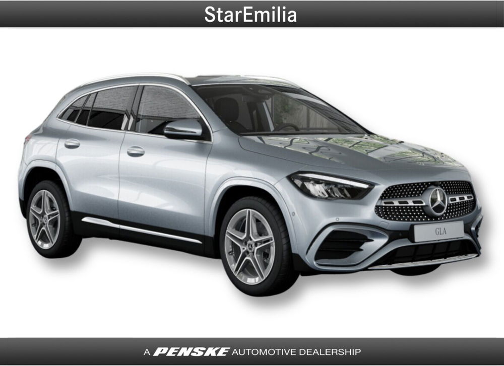 Mercedes-Benz GLA SUV nuova a Ferrara