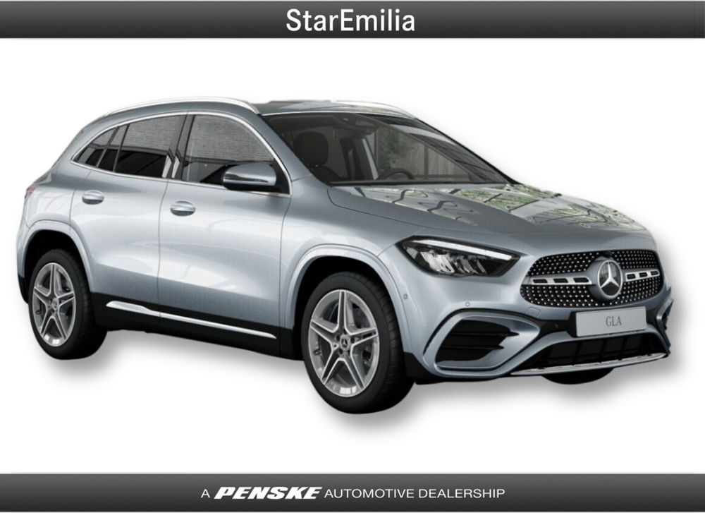 Mercedes-Benz GLA SUV nuova a Ferrara