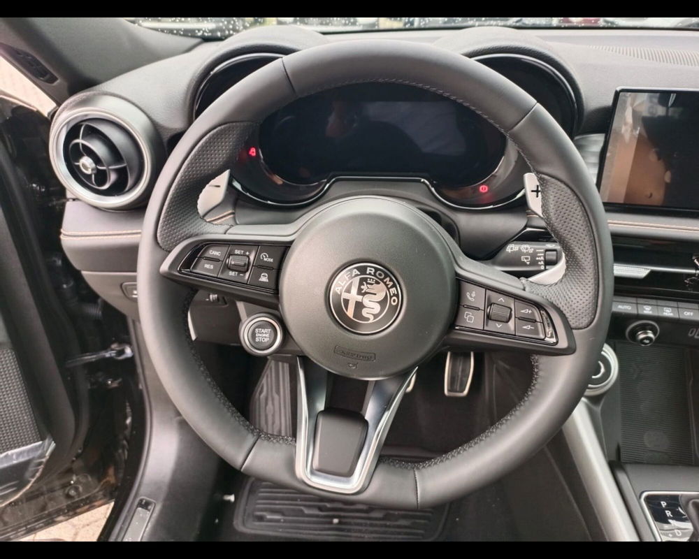 Alfa Romeo Tonale nuova a Lucca (12)