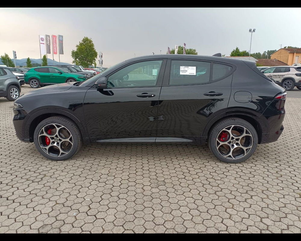 Alfa Romeo Tonale nuova a Lucca (4)