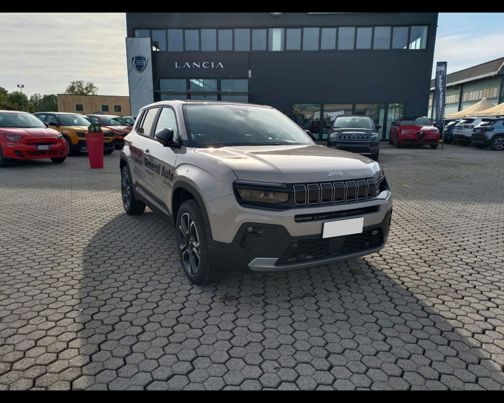 Jeep Avenger nuova a Lucca (3)