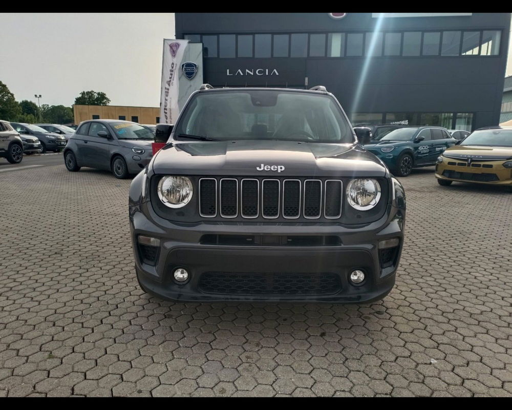 Jeep Renegade nuova a Lucca (2)