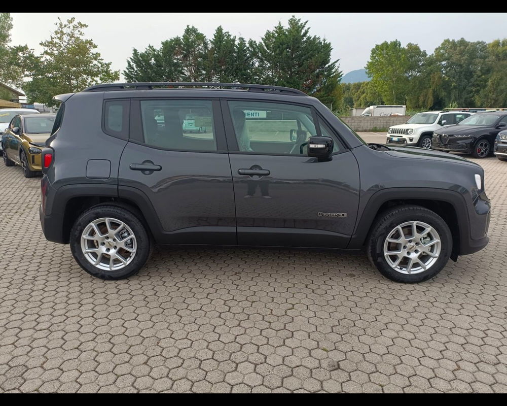 Jeep Renegade nuova a Lucca (8)