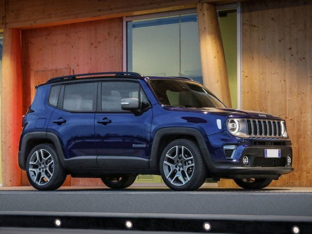 Jeep Renegade nuova a Bari (8)