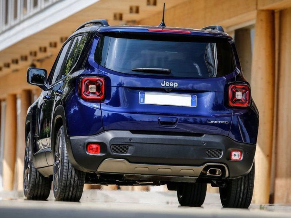 Jeep Renegade nuova a Bari (2)