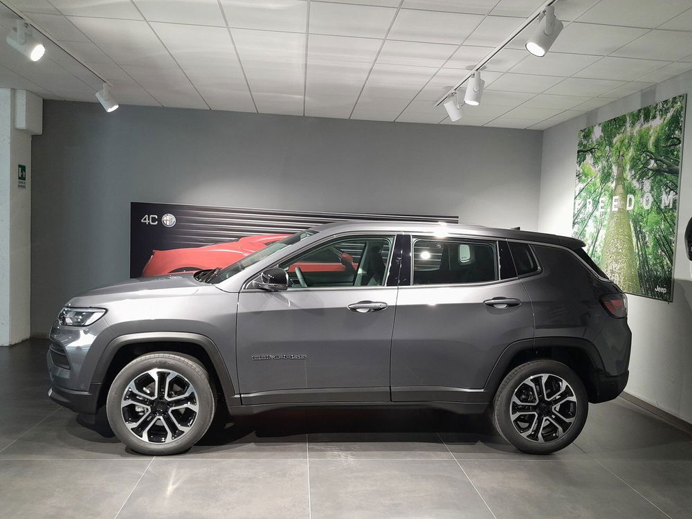 Jeep Compass nuova a Ancona (10)